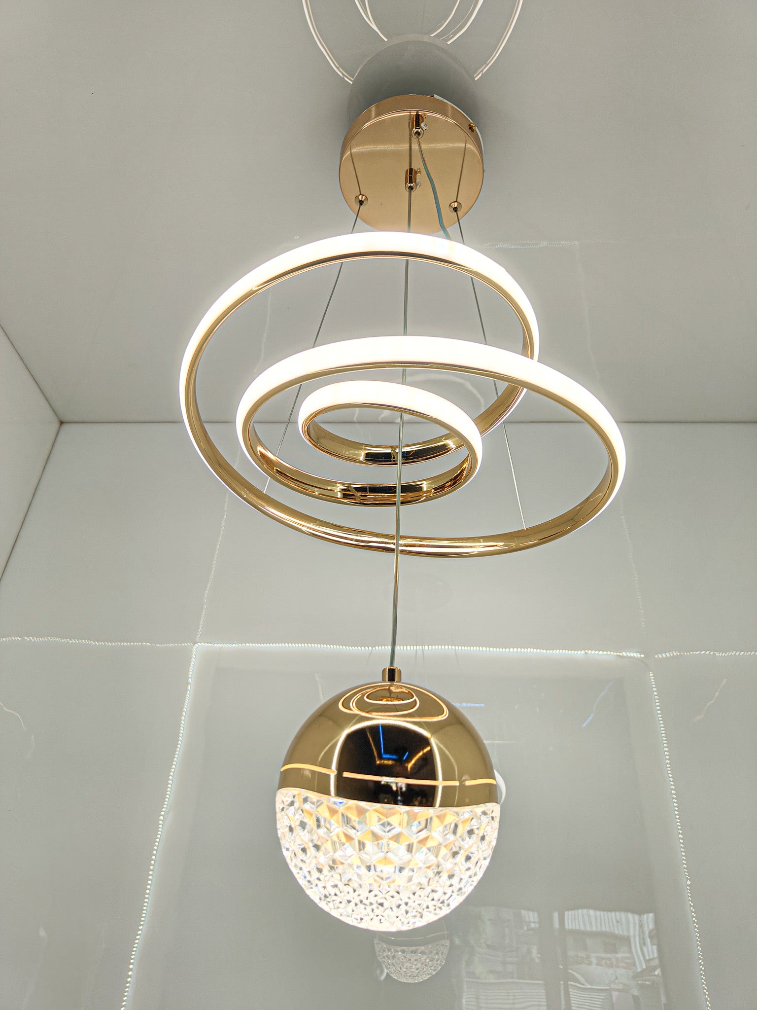 Swanart Modern LED Ceiling Pendant Light with Crystal Ball, Spiral Design Chandelier, Dimmable Hanging Lamp for Dining Room, Living Room, Bedroom, Hallway (Gold) - Swanart