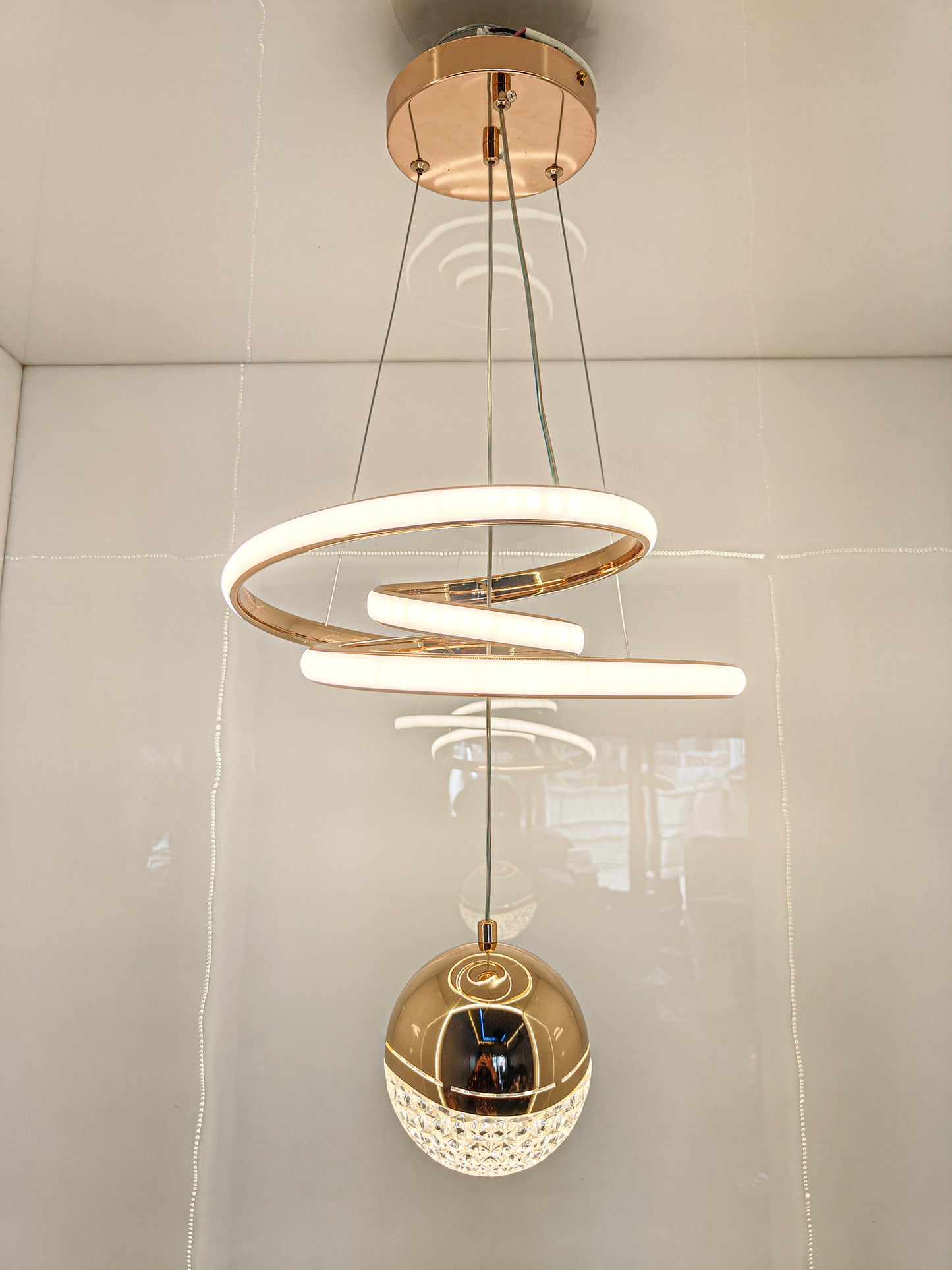 Swanart Modern LED Ceiling Pendant Light with Crystal Ball, Spiral Design Chandelier, Dimmable Hanging Lamp for Dining Room, Living Room, Bedroom, Hallway (Gold) - Swanart