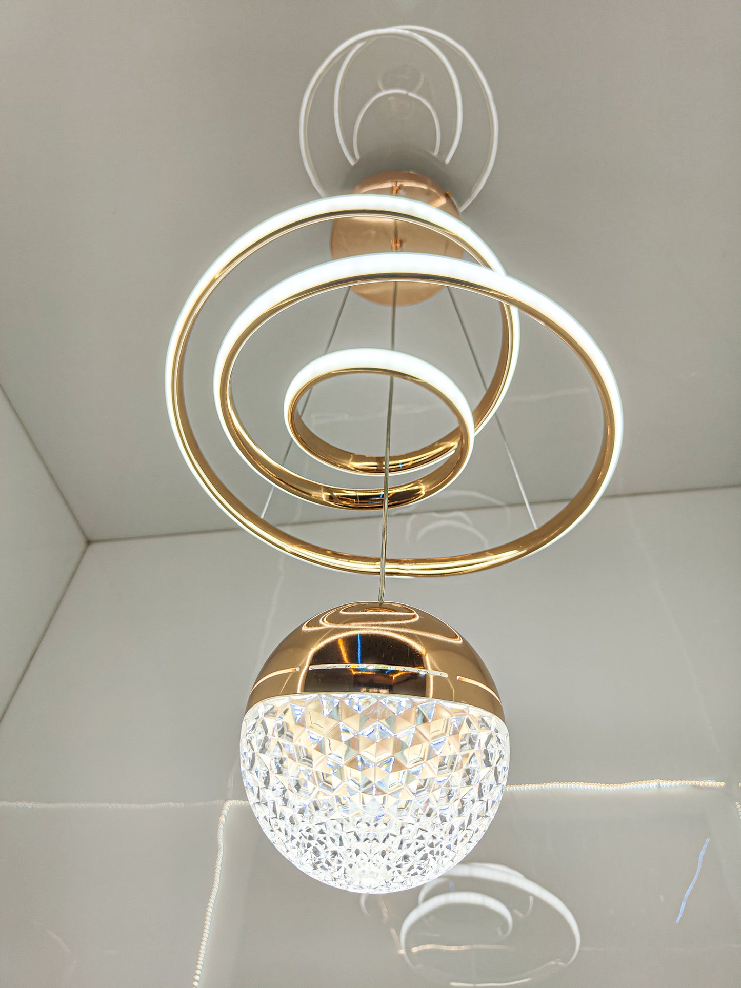 Swanart Modern LED Ceiling Pendant Light with Crystal Ball, Spiral Design Chandelier, Dimmable Hanging Lamp for Dining Room, Living Room, Bedroom, Hallway (Gold) - Swanart