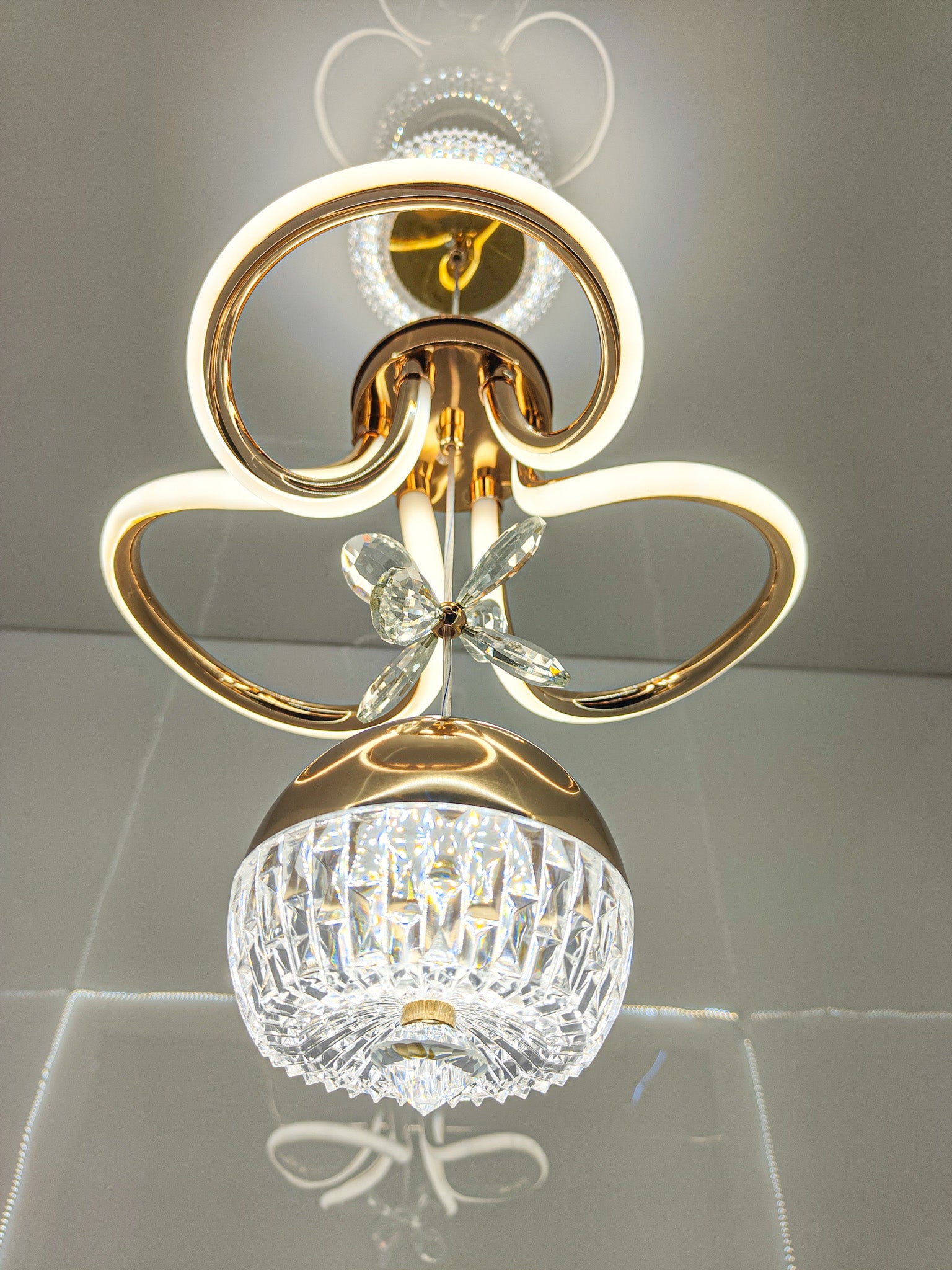 Swanart Modern LED Chandelier with Crystal Pendant - Dimmable Gold Ceiling Light Fixture for Living Room, Dining Room, Bedroom - Swanart