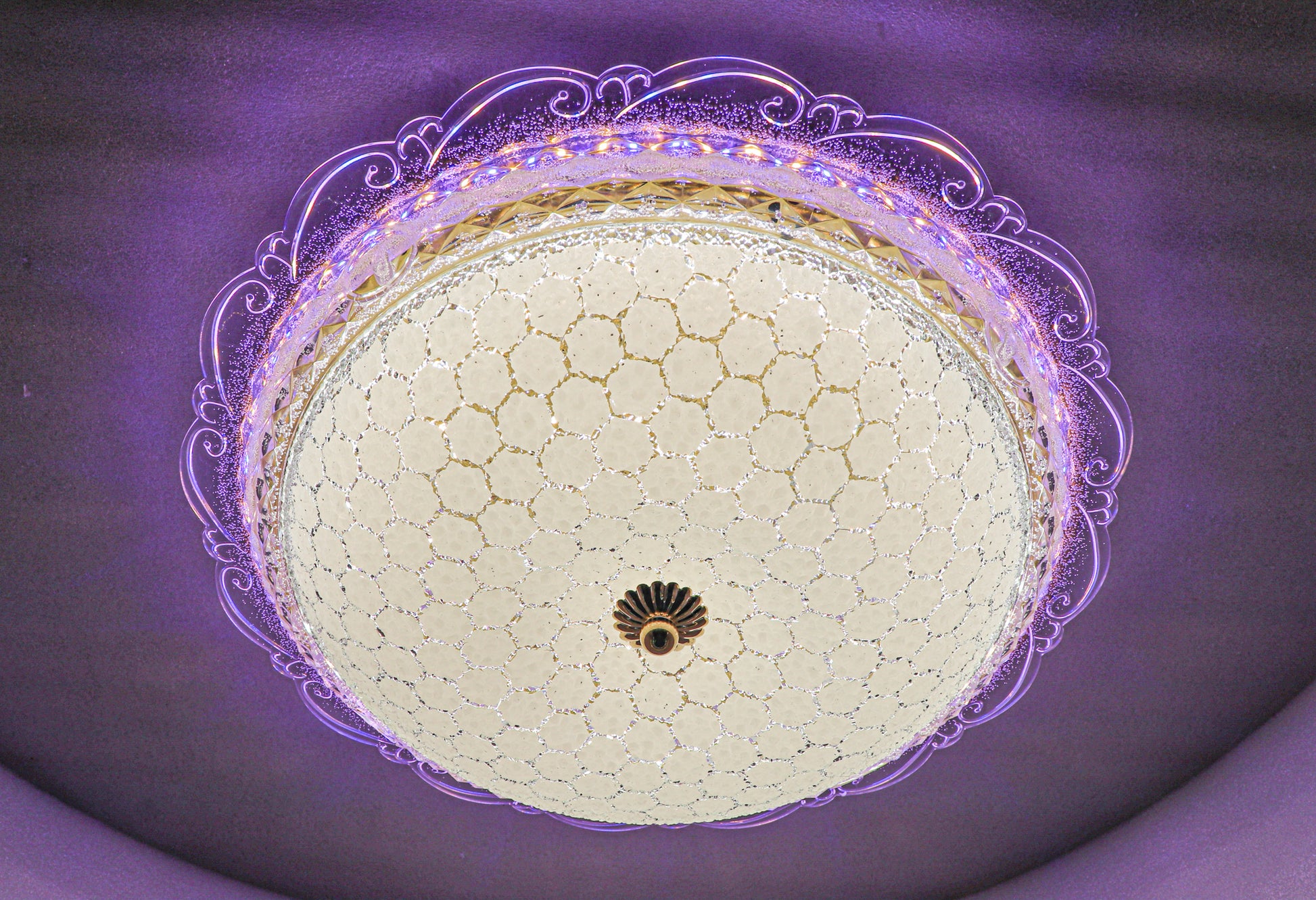 Swanart Chandelier With Bluetooth Speaker - Swanart
