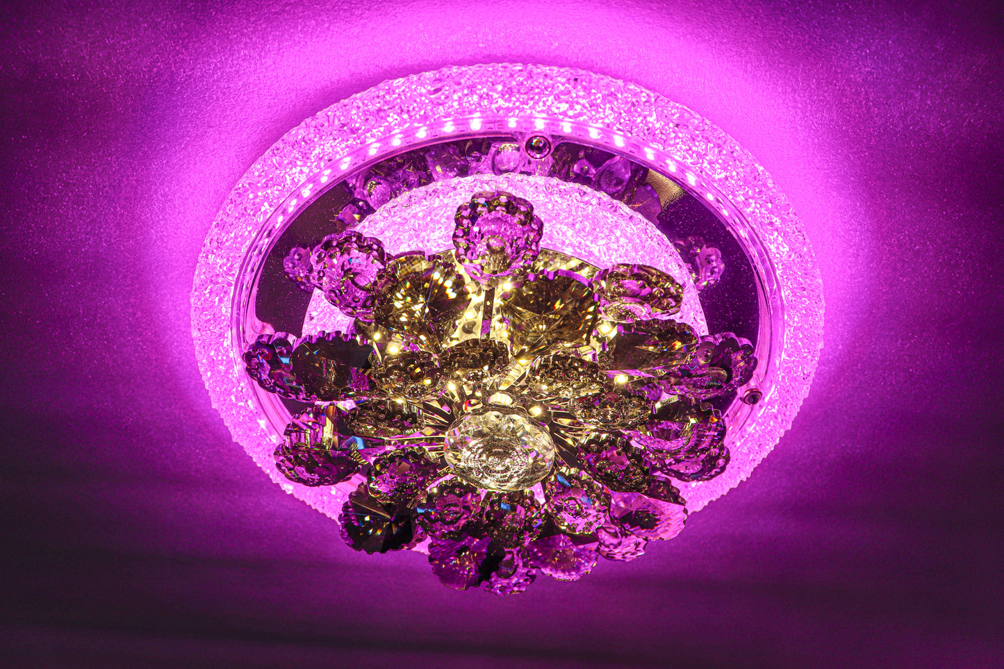 Swanart multi-color LED crystal flower light emitting enchanting glow with vibrant color changes and intricate crystal details.