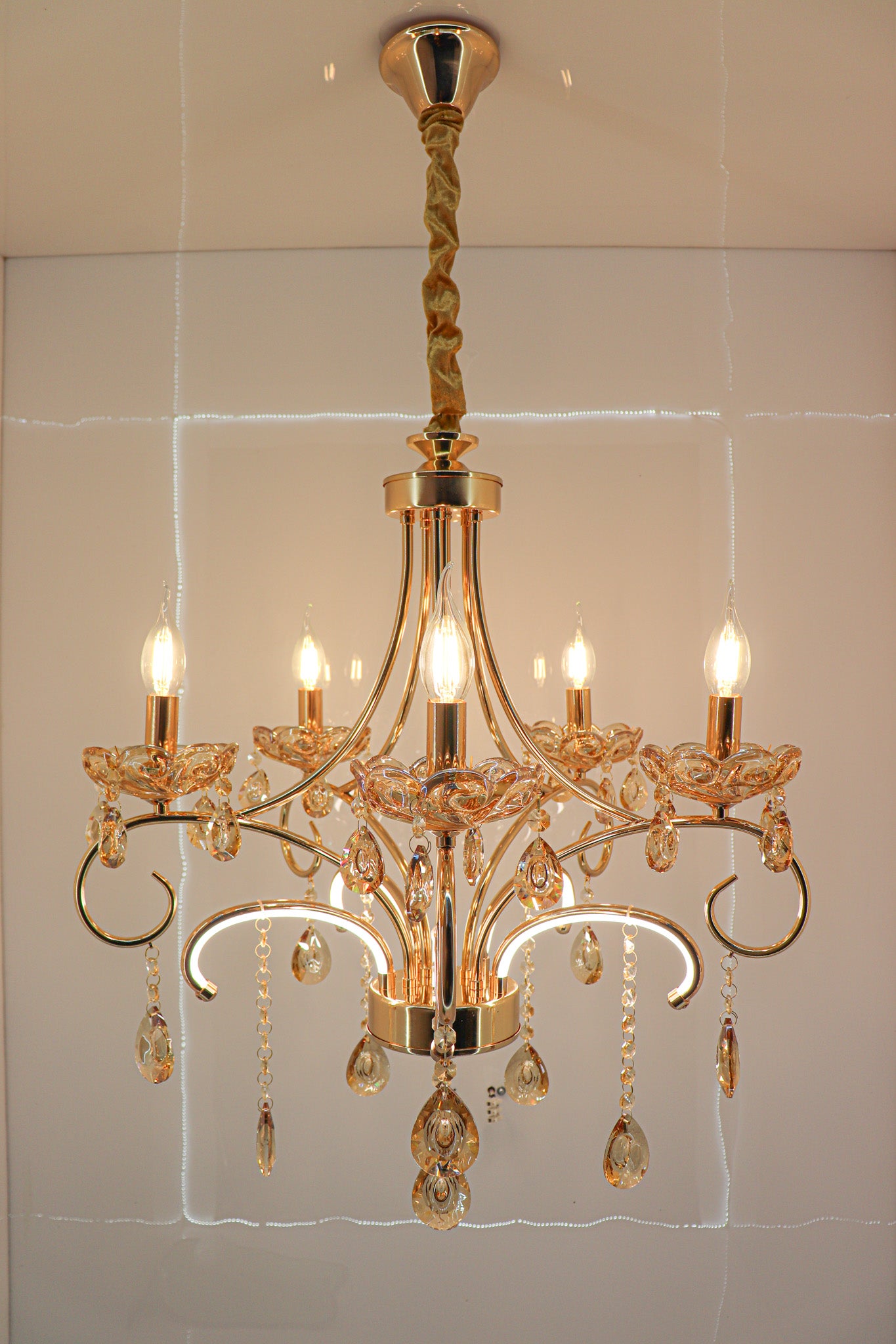 Swanart Experience Grandeur: Handcrafted 5 Bulb Italian Chandelier Light - Swanart