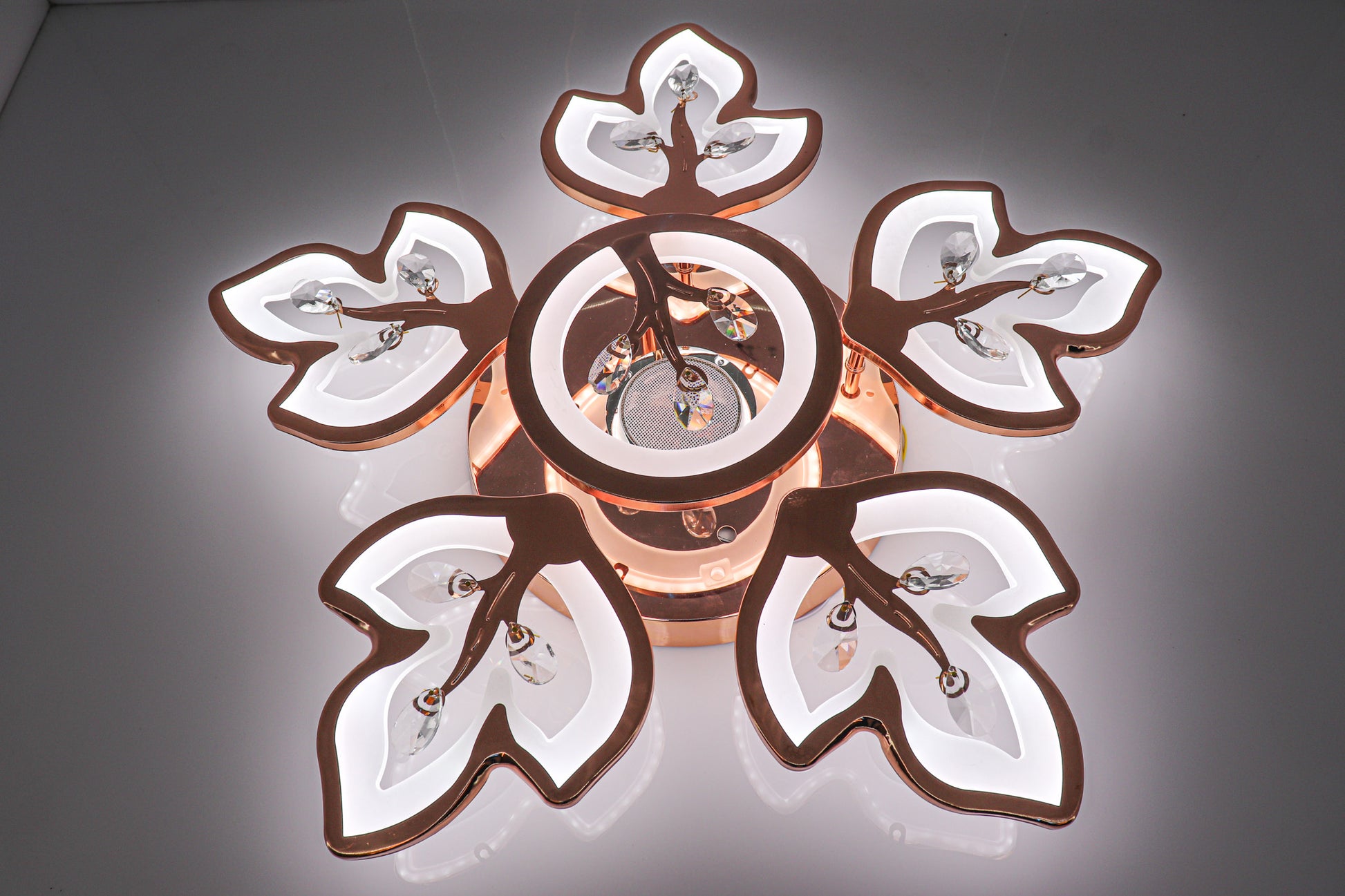 Swanart LumiLeaf Crystal Chandelier: Modern Rose Gold Ceiling Light with Dimmable 3-Color LEDs, Remote Control, Elegant Leaf Design for Dining Room, Living Room, Bedroom, Hallway - Swanart