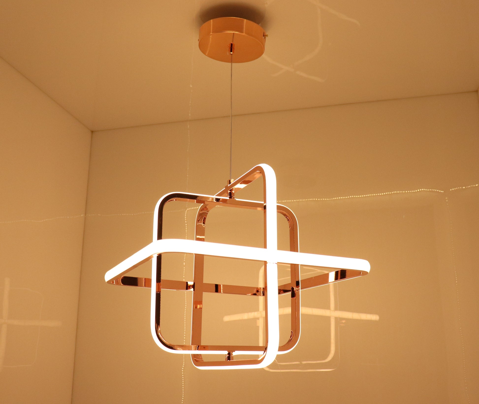 Swanart Modern Pendant Light - Elegant & Contemporary Lighting - Swanart