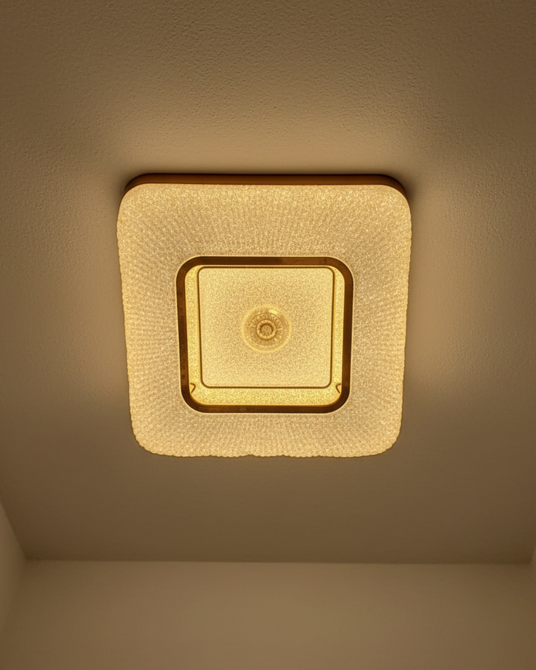 Swanart acrylic fiber ceiling light fixture with modern design, featuring smooth, translucent acrylic fibers for contemporary interior lighting.