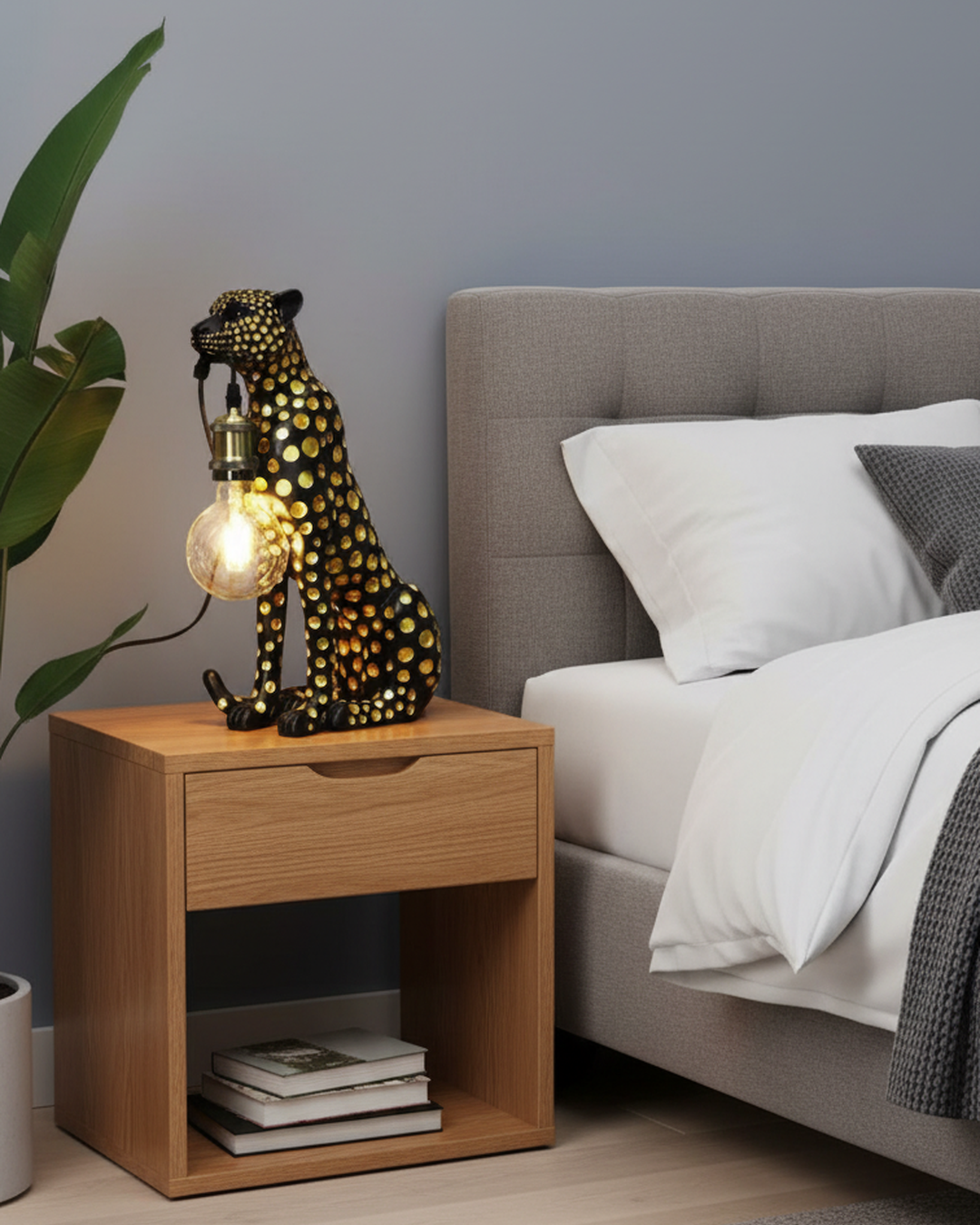 Swanart leopard table lamp with exposed bulb, artistic cheetah figurine, modern animal decor for living room, bedroom, or office.