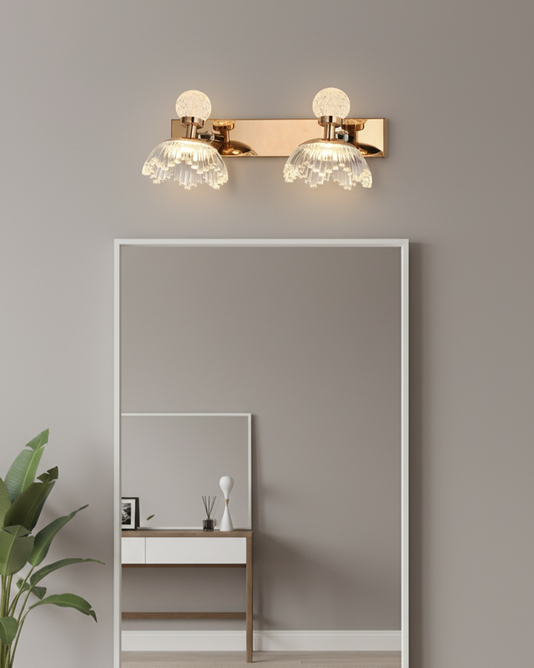 Swanart modern crystal wall light with gold finish, double head LED vanity sconce for bedroom or living room decor.