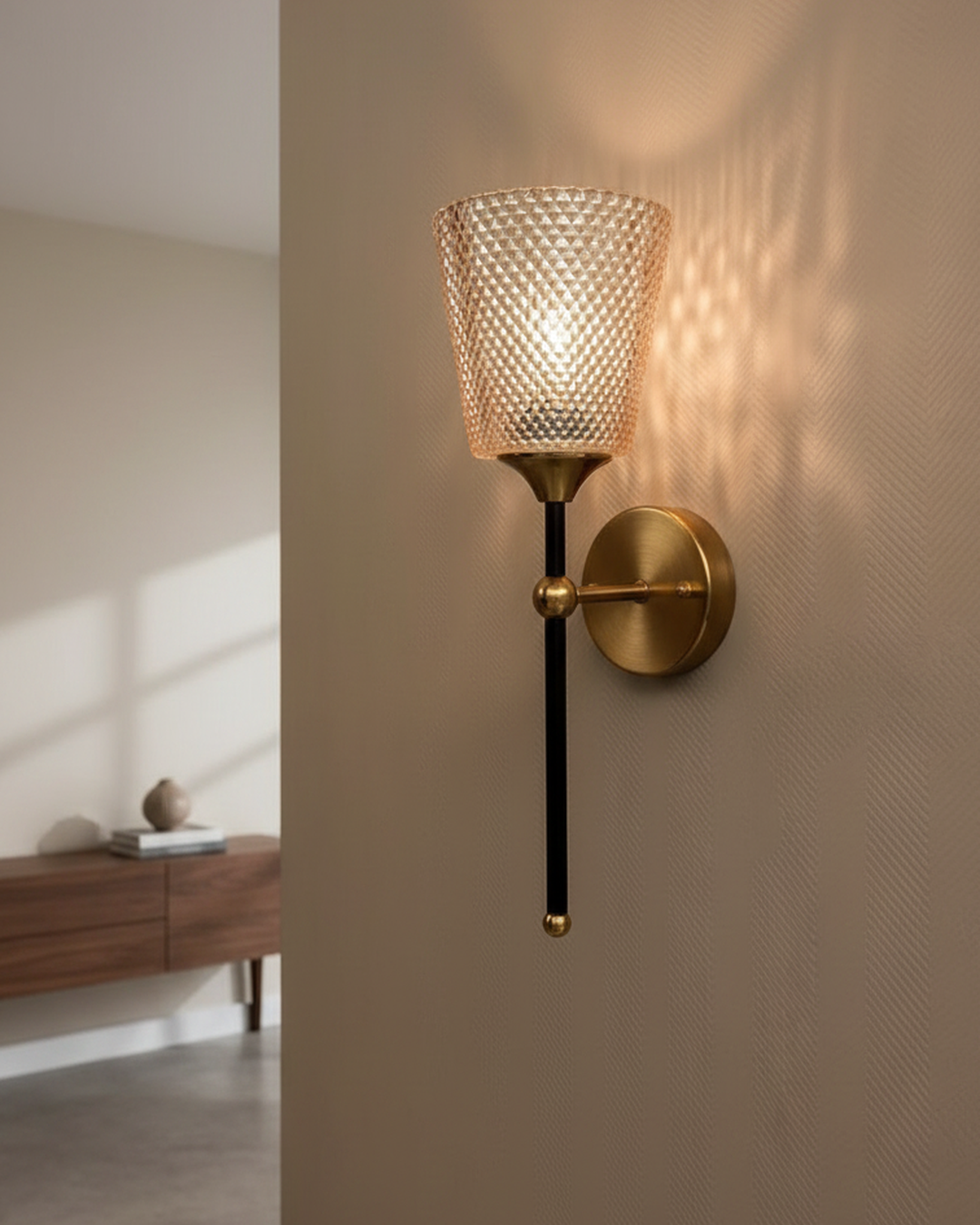 Swanart modern wall light with gold finish and crystal glass shade, decorative LED sconce for living room, bedroom, or hallway indoor lighting