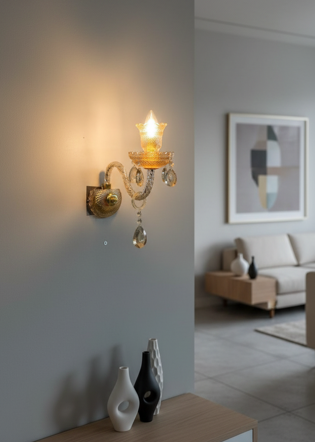 Swanart luxury crystal wall light with golden sconce and hanging crystal drops, modern decorative lamp for living room or bedroom.