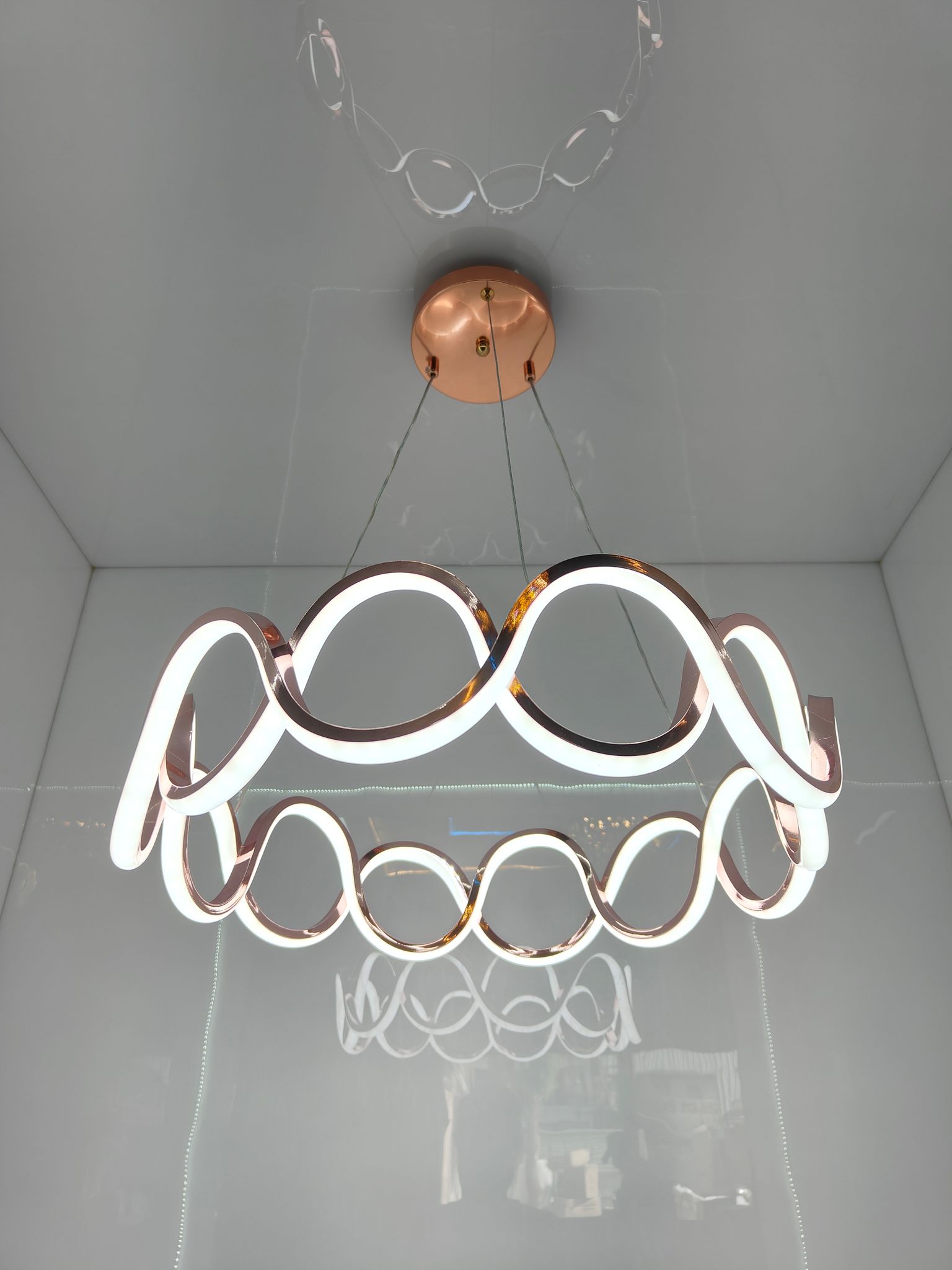 Swanart Modern Pendant Light - Elegant Lighting for Contemporary Homes - Swanart