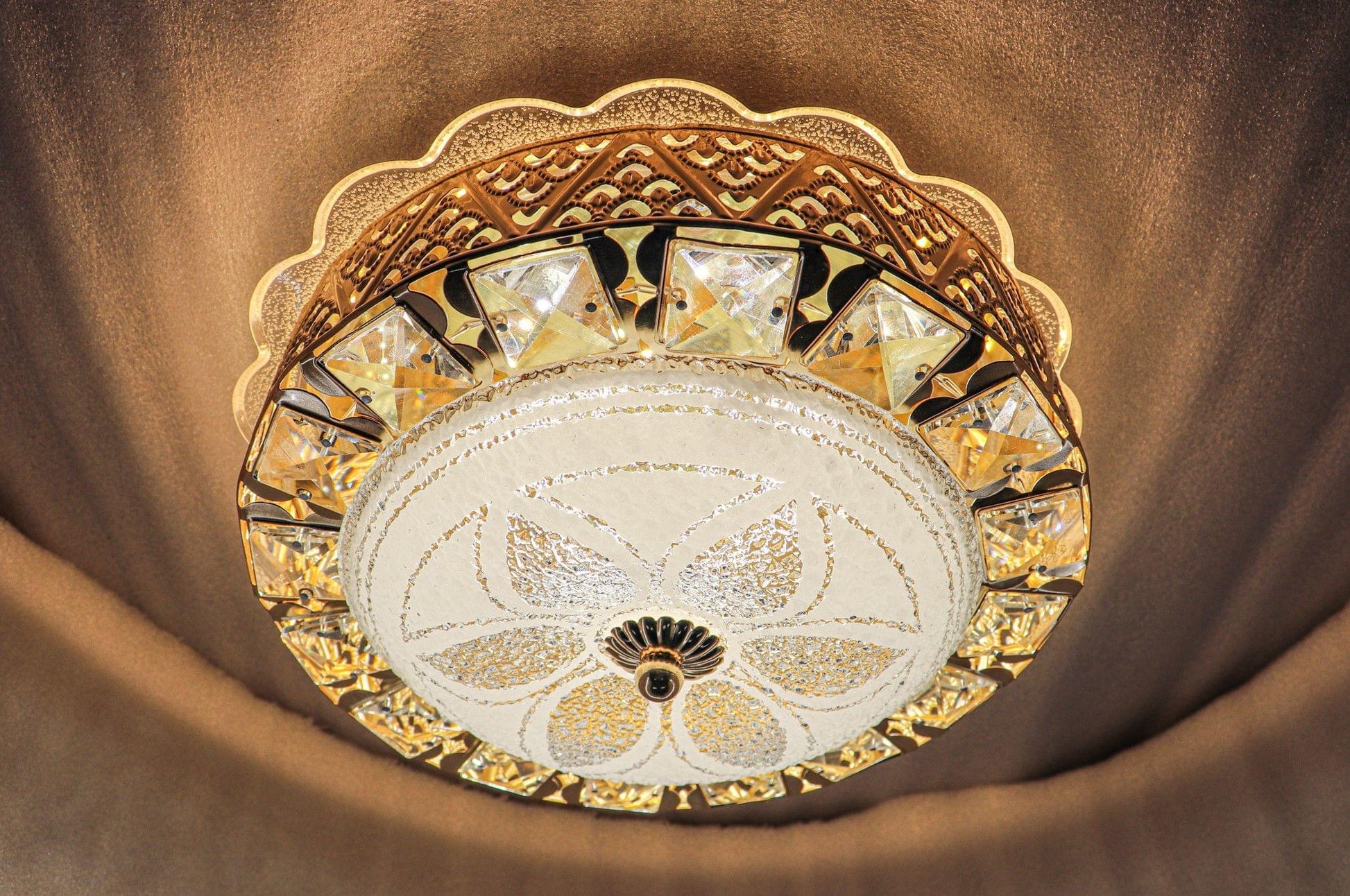 Swanart Elegant Crystal Chandelier Ceiling Light - Multi-Layer Luxury Design - Ideal for Dining Room & Living Room - Swanart