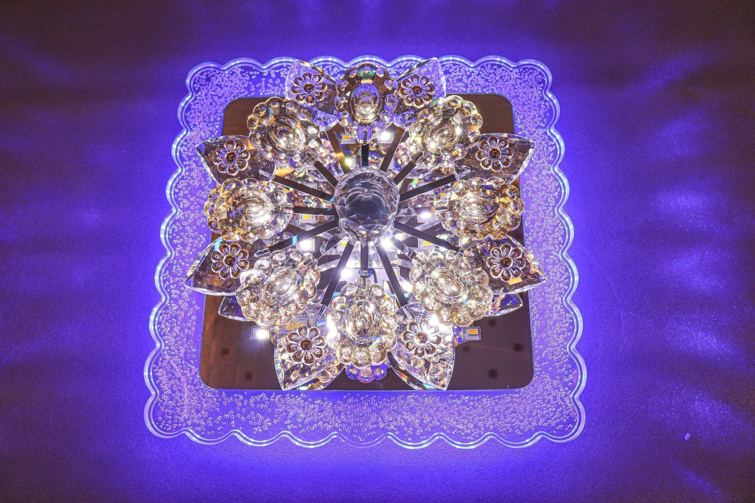 Swanart Rotating Multicolor Crystal Flower Light LED Table Lamp Perfect for Mood Lighting and Interior Decor - Swanart